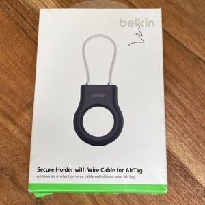 Belkin Secure Holder Cable Lock Durable Scratch Resistant Apple AirTag Black